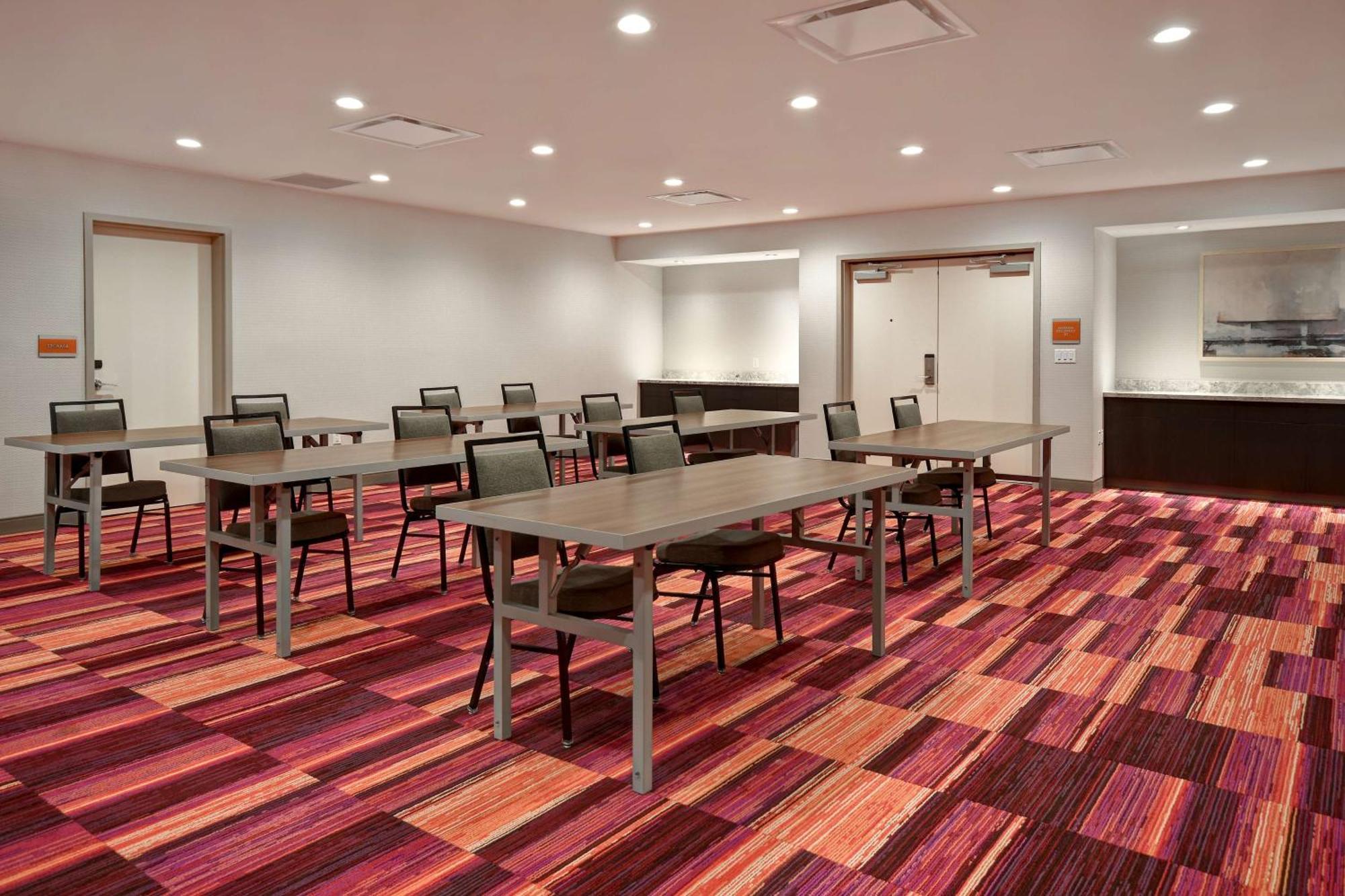Home2 Suites Eau Claire South, Wi Екстериор снимка
