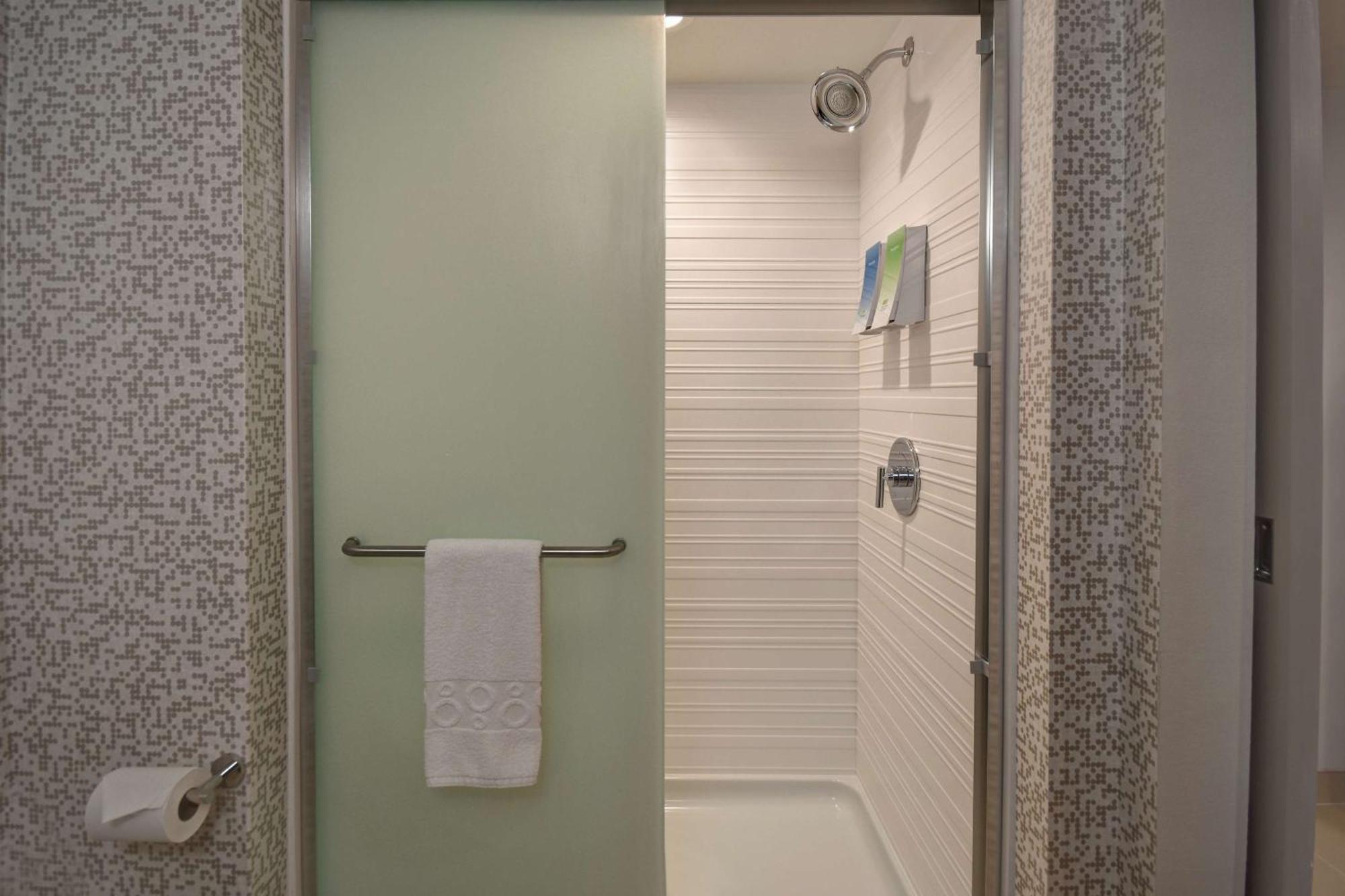 Home2 Suites Eau Claire South, Wi Екстериор снимка