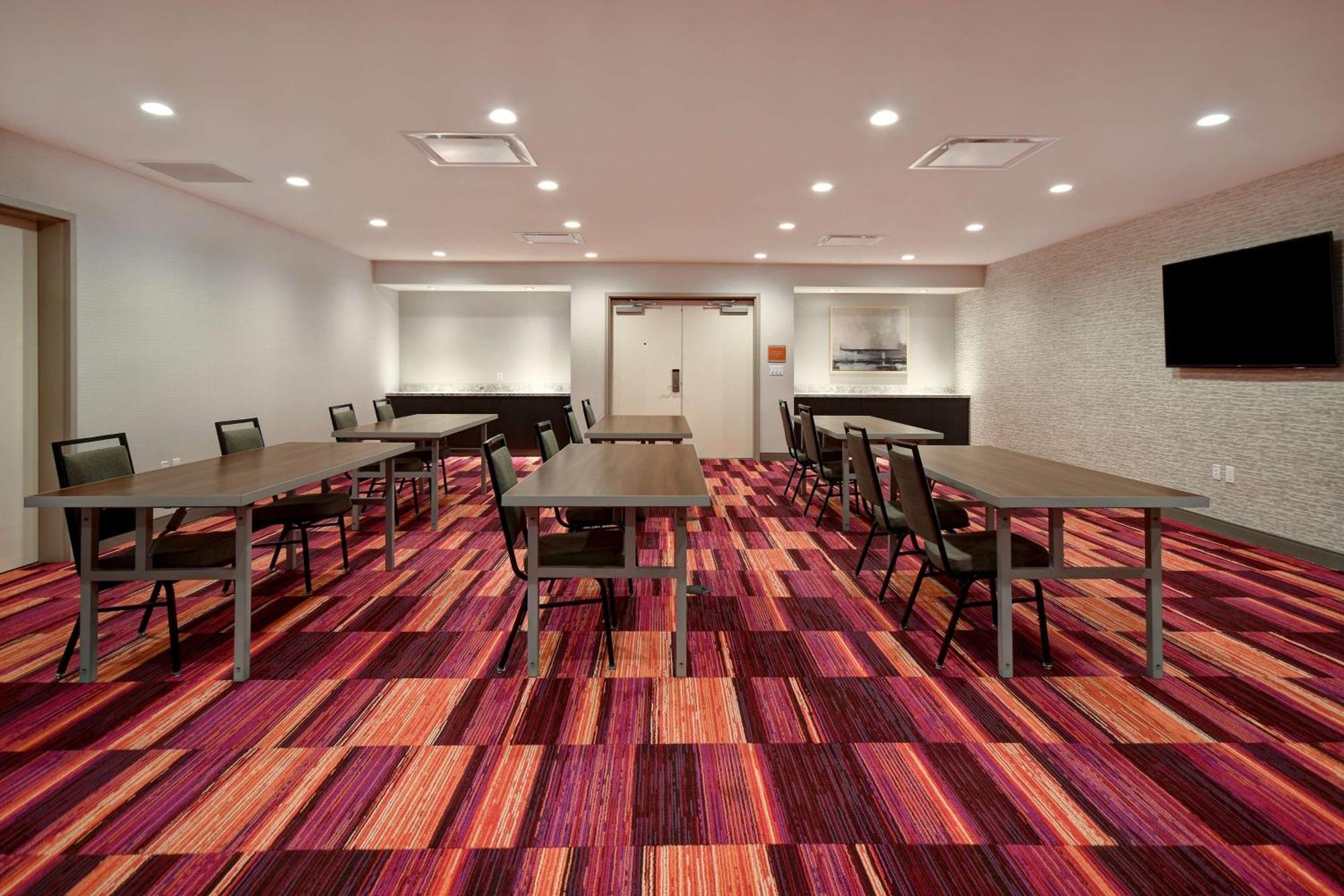 Home2 Suites Eau Claire South, Wi Екстериор снимка